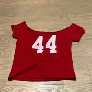 Brandy Melville Red Off-Shoulder Crop Top with White 44 Graphic